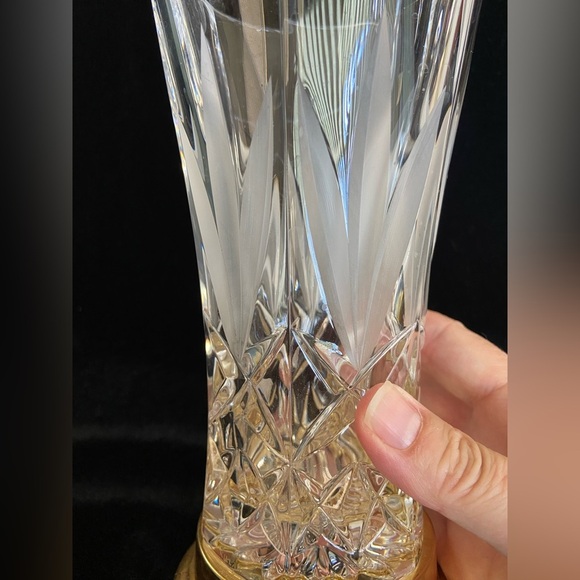 Vintage Irish Killarney Hand Cut Crystal Glass Vase with 24 karat Finish - Picture 7 of 9